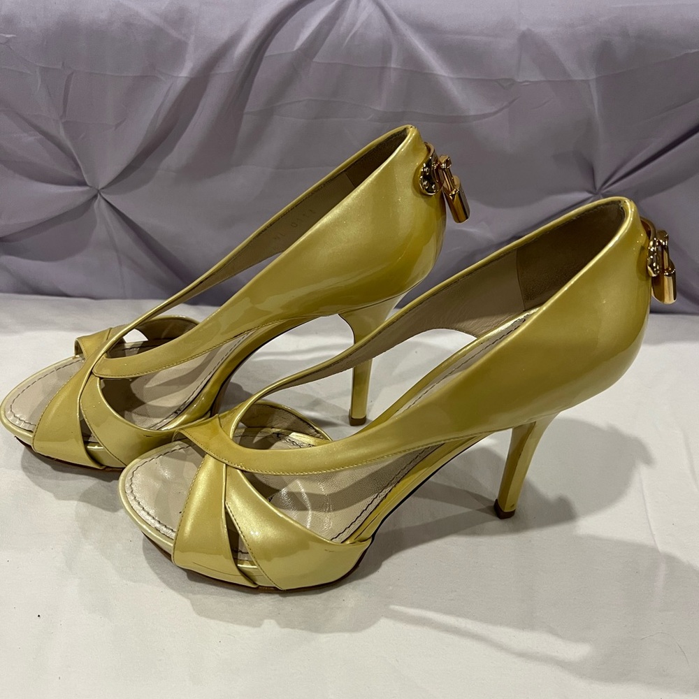 Louis Vuitton Heels